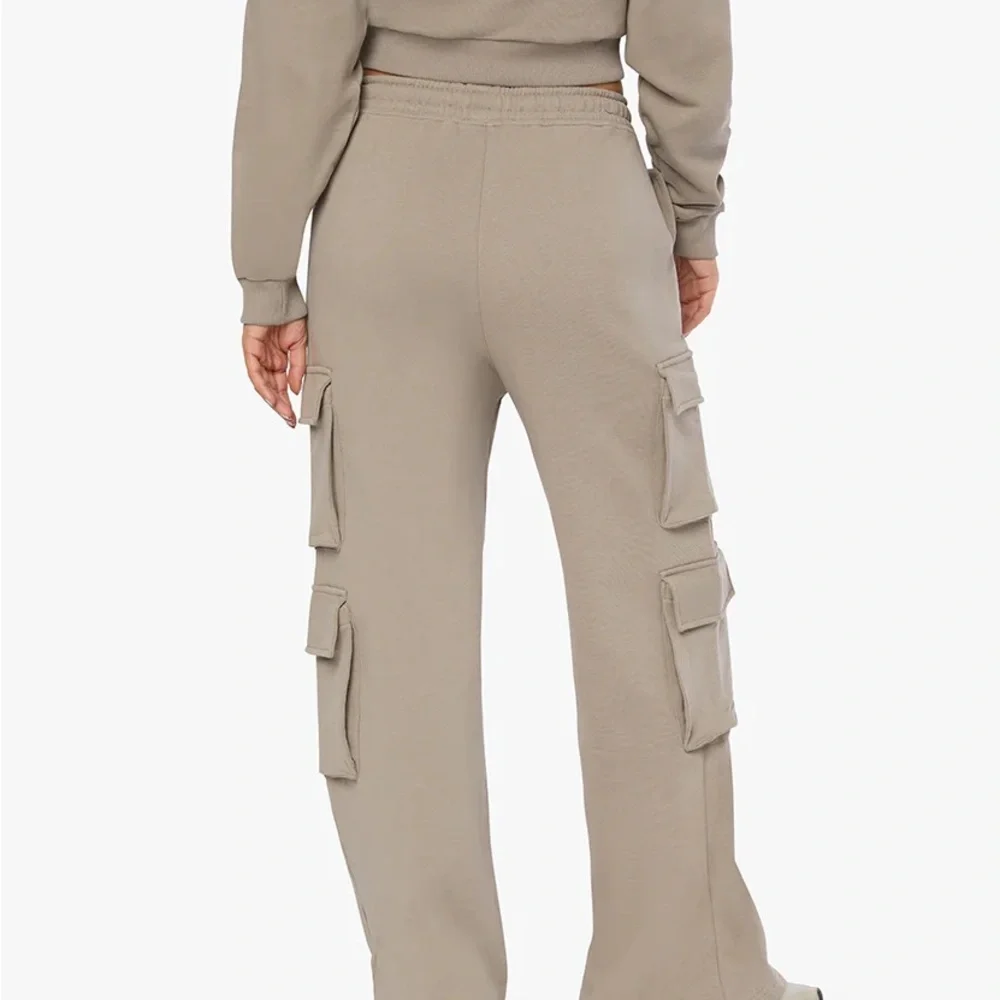 0840.  Cargo Sweat Pants - Picture 4 of 7